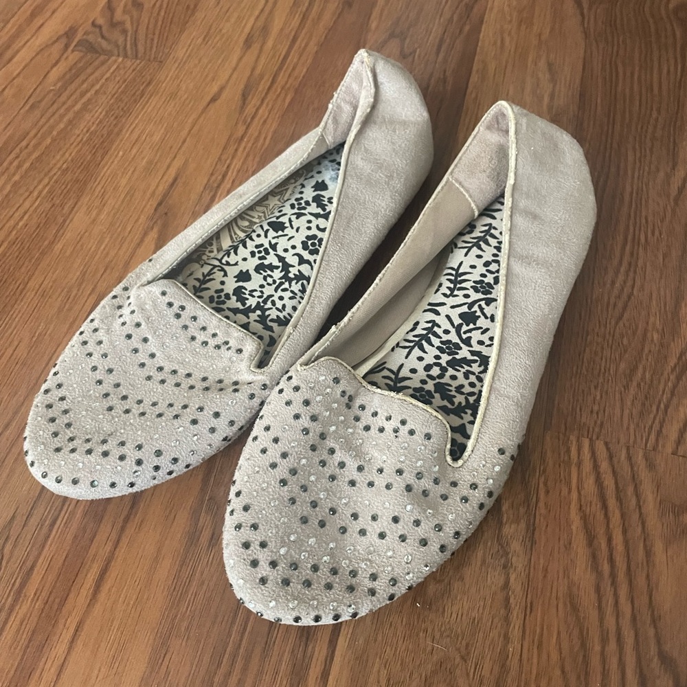 Brash 8 1/2 women’s flats